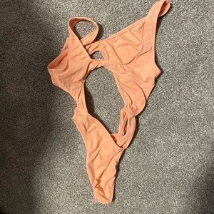 Full piece cutout Orange/cream color New with tags